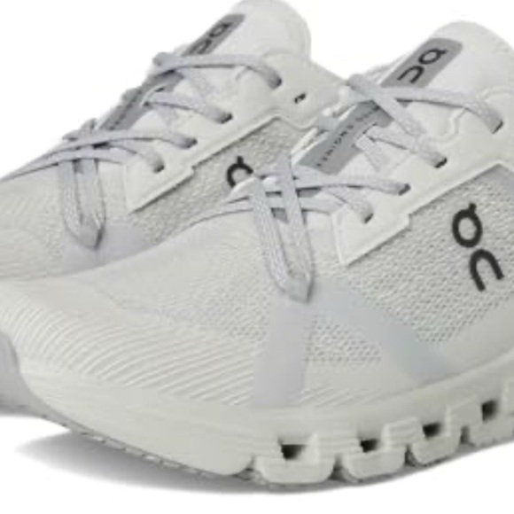On Running Shoes - On Cloud Running Light Gray Athletic Shoes sz 10